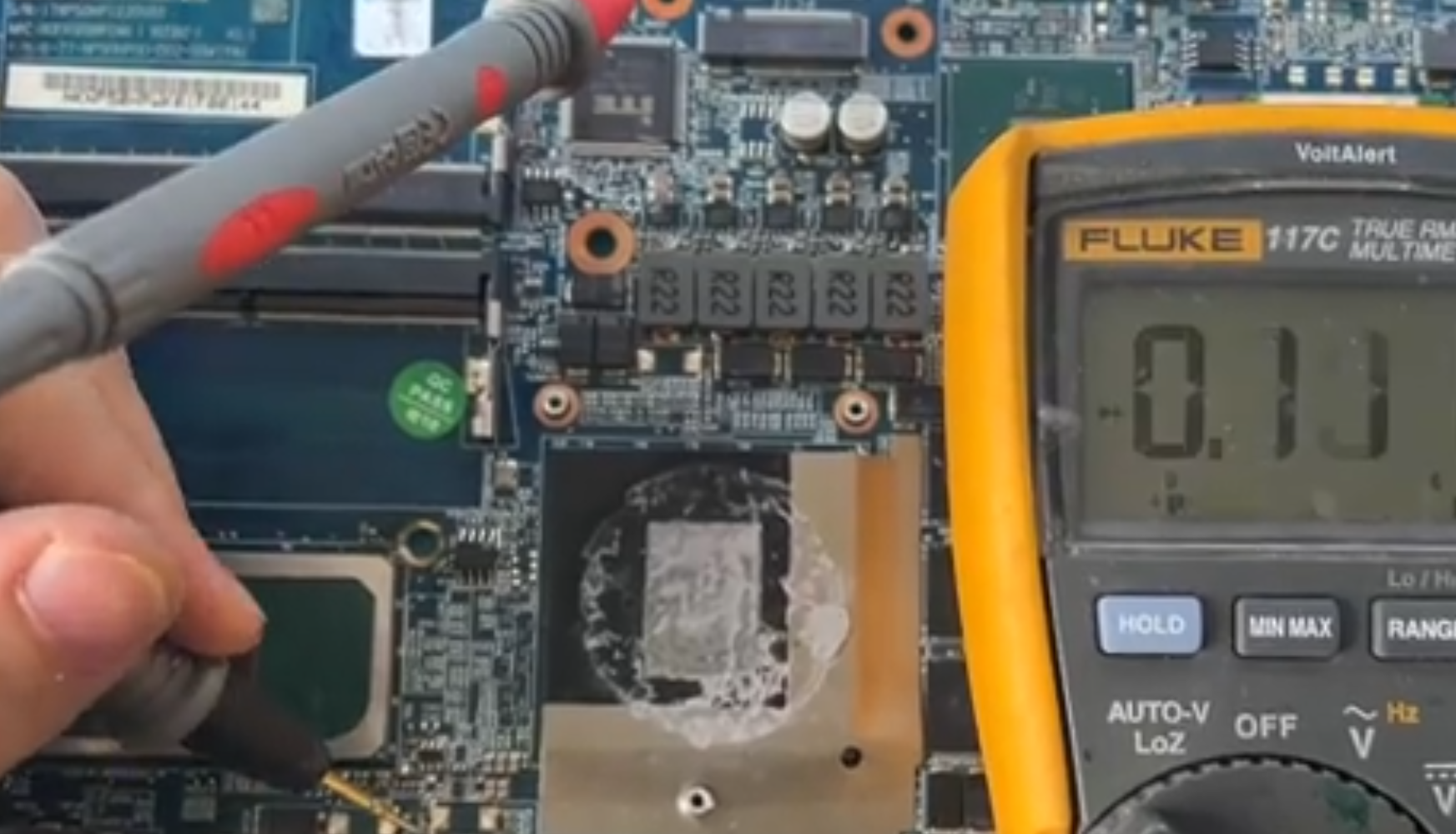 深海泰坦X10TI-S開(kāi)不了機(jī)維修案例 技術(shù)資訊 第1張-成都十五維修